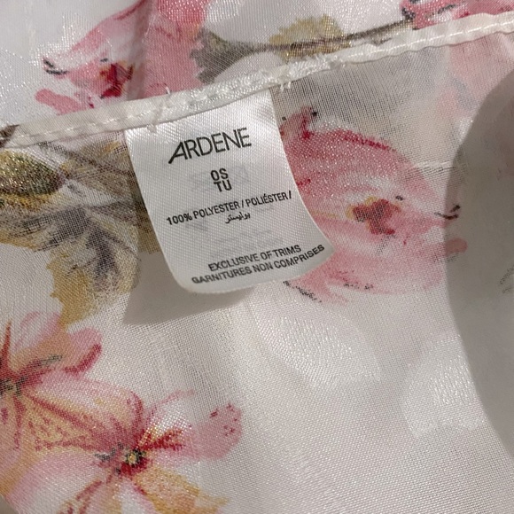 Floral Rose Sheer Kimono O/S - Picture 3 of 5